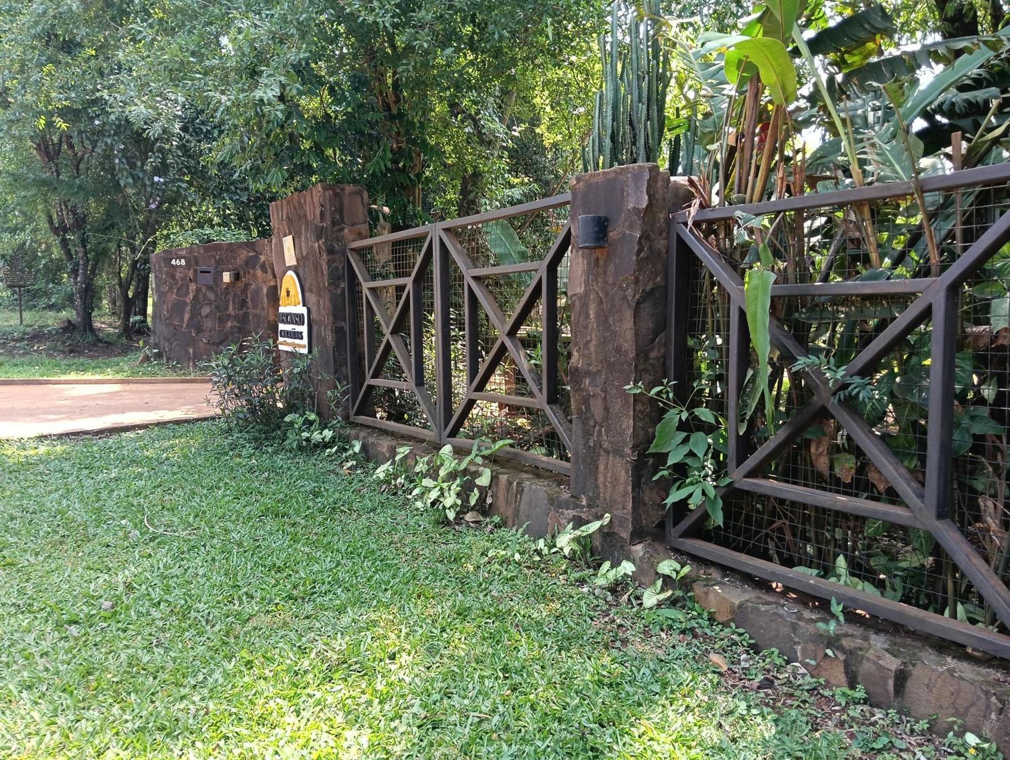 El Descanso Iguazu By Dot Cabana Puerto Iguazu Exterior photo